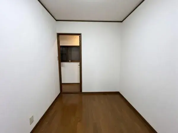 5DK property in Higashiosaka, Osaka Prefecture (9)
