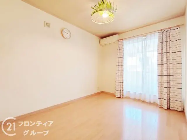 Osaka Prefecture Higashiosaka City 3SLDK Property (5)