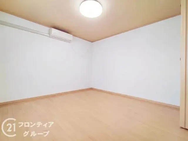 Osaka Prefecture Higashiosaka City 3SLDK Property (6)