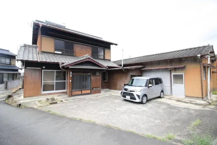 Akiya in Kagawa