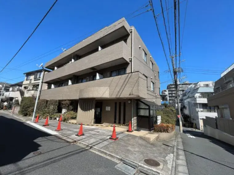 2LDK+S Shinjuku-ku Tokyo (3)