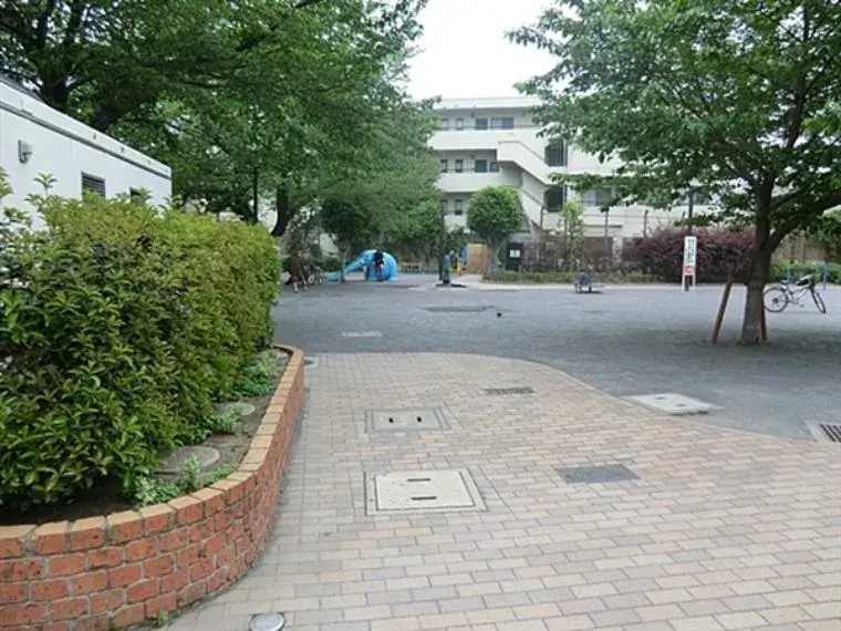 2LDK+S Shinjuku-ku Tokyo (6)