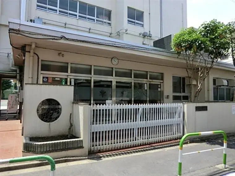 2LDK+S Shinjuku-ku Tokyo (7)