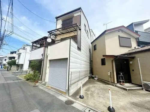 Akiya in Tokyo
