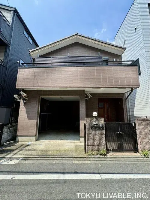 Akiya in Tokyo