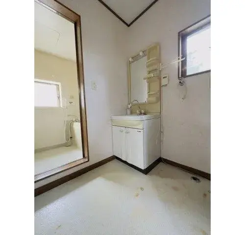 4DK مدينة يوكوسوكا محافظة كاناغاوا (15)