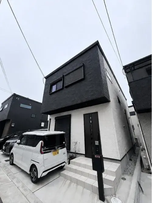 Akiya in Osaka