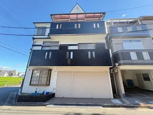Akiya in Osaka