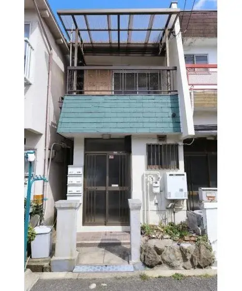 Akiya in Osaka
