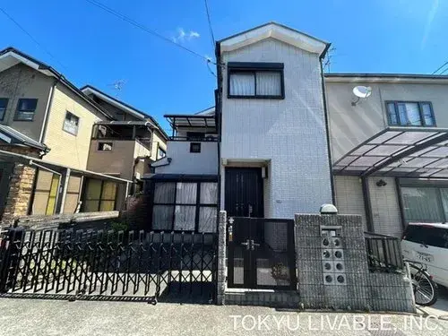 Akiya in Osaka