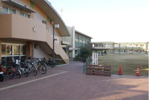 5DK Property Kaizuka City Osaka Prefecture (10)