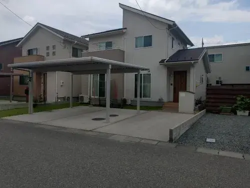 Akiya in 米子市
