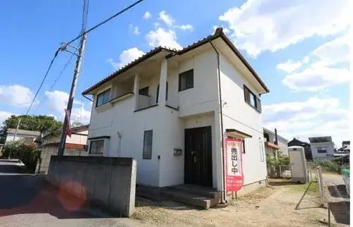 Akiya in 丸龟市