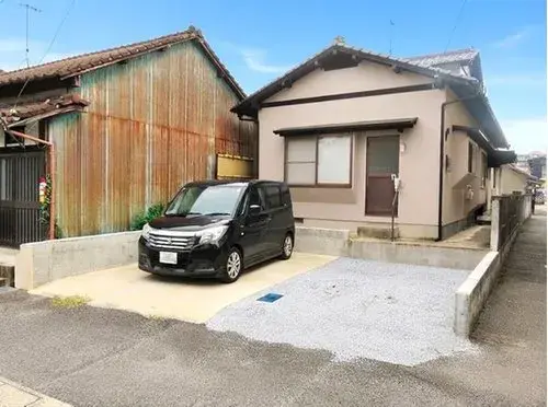Akiya in Fukuoka