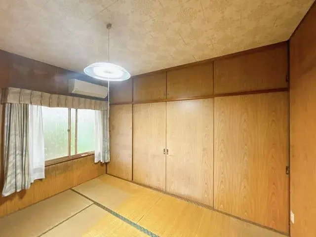 Propriété 3LDK
Kasamatsu-cho, Hashima-gun
Préfecture de Gifu (12)