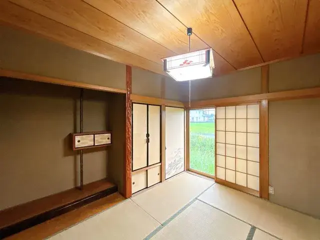 Propriété 3LDK
Kasamatsu-cho, Hashima-gun
Préfecture de Gifu (9)