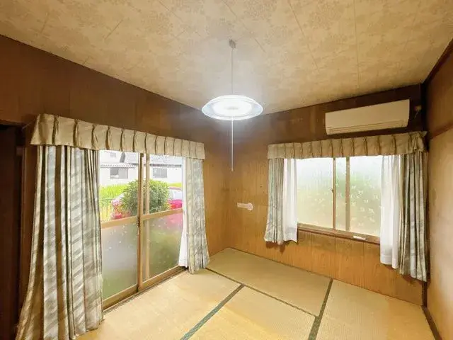 Propriété 3LDK
Kasamatsu-cho, Hashima-gun
Préfecture de Gifu (10)
