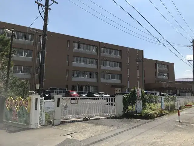 4SLDK Yokkaichi Город Mie Префектура (2)