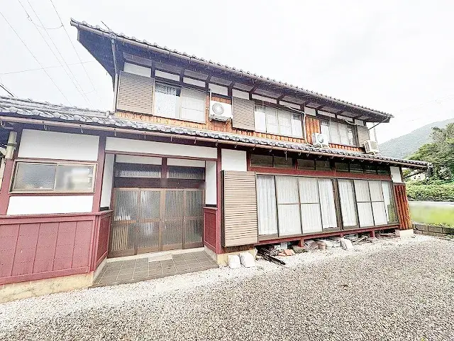 Akiya in Shiga