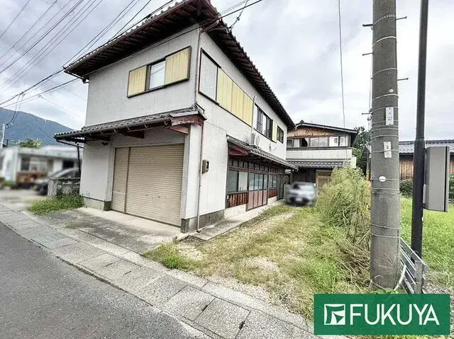 Akiya in Shiga