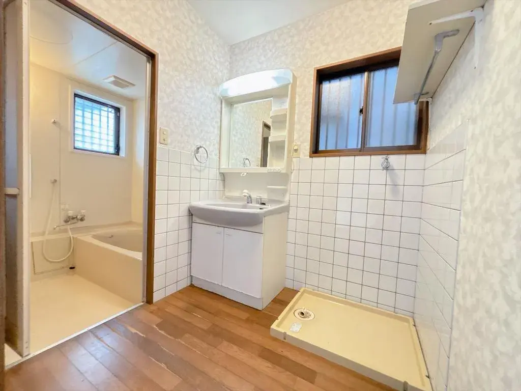 4DK Higashi-ku, Sakai City, Osaka Prefecture (17)
