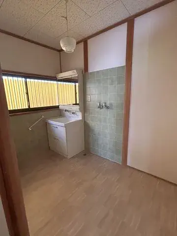 7LDK Property Yao City Osaka Prefecture (15)