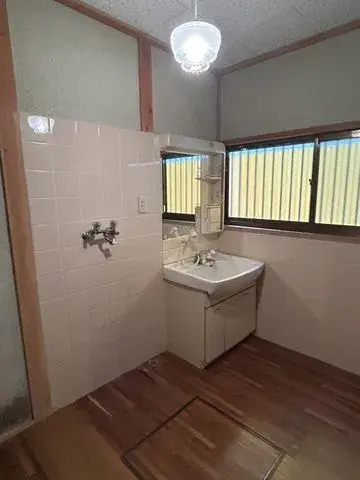 7LDK Property Yao City Osaka Prefecture (16)