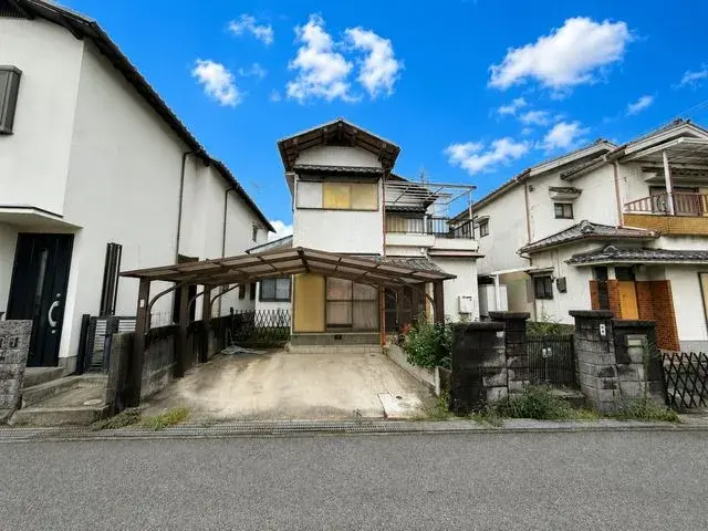Akiya in Osaka