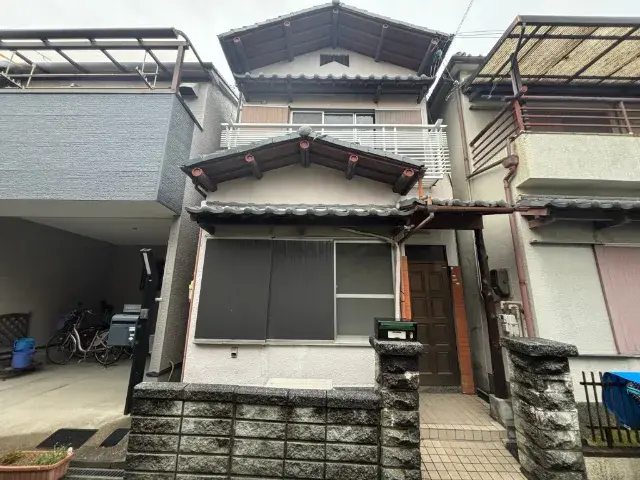 Akiya in Osaka