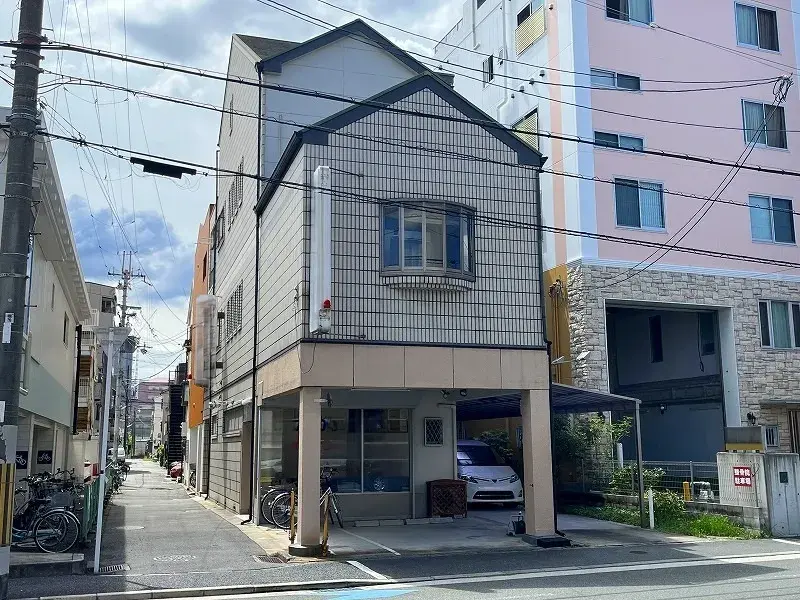 Akiya in Osaka