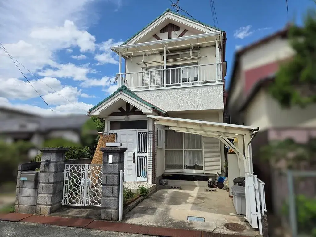 Akiya in 川西市