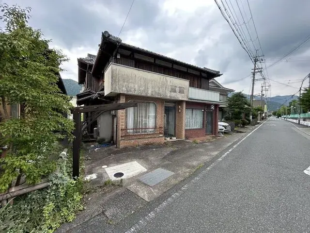 Akiya in 丹波市