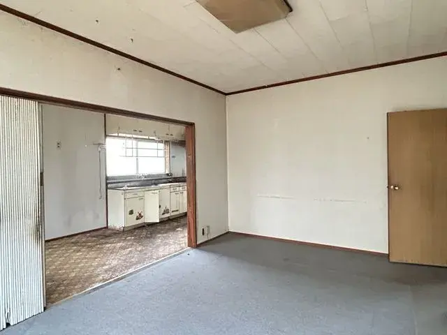 4LDK Property Niihama City Ehime Prefecture (8)