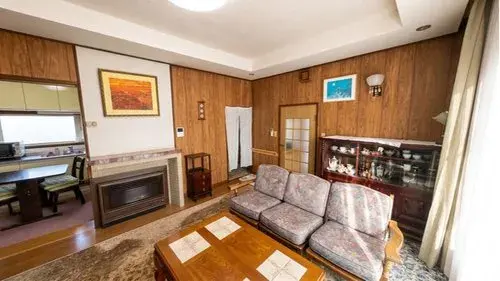 5LDK Property Kitahiroshima City Hokkaido (14)