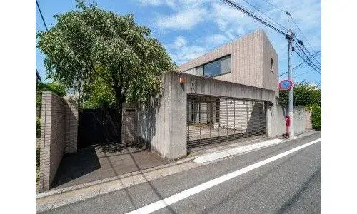 Akiya in Tokyo