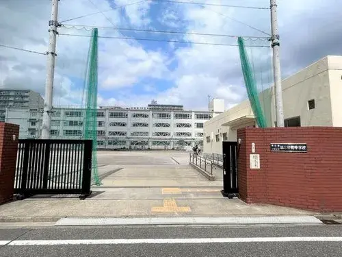 2K Koto-ku Tokyo (13)