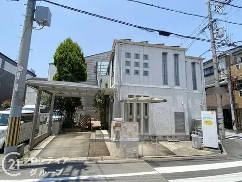 Akiya in Osaka