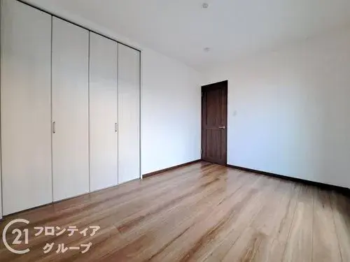 3LDK Neyagawa City Osaka Prefecture (8)