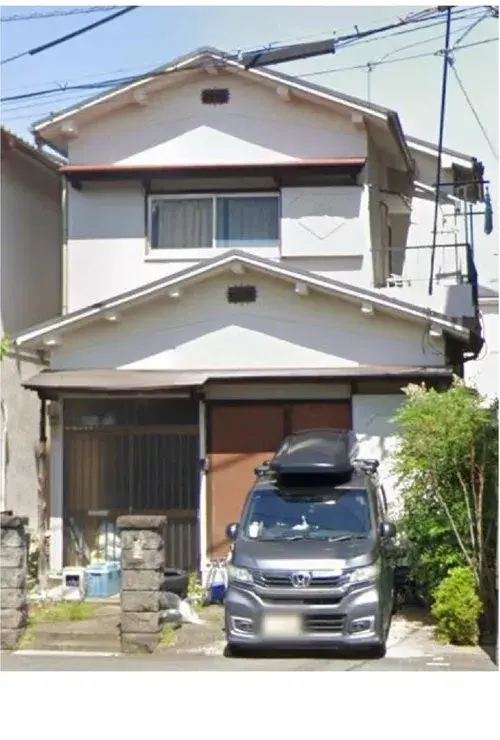 Akiya in Osaka
