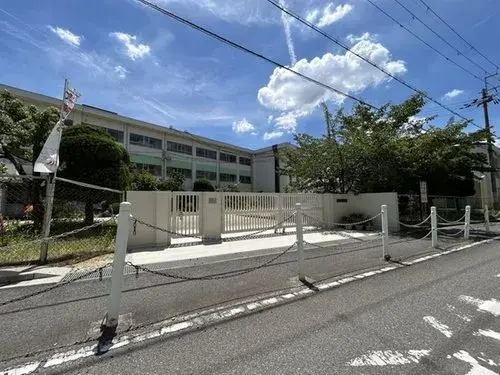 Propiedad 3LDK en la ciudad de Tondabayashi, Prefectura de Osaka (20)