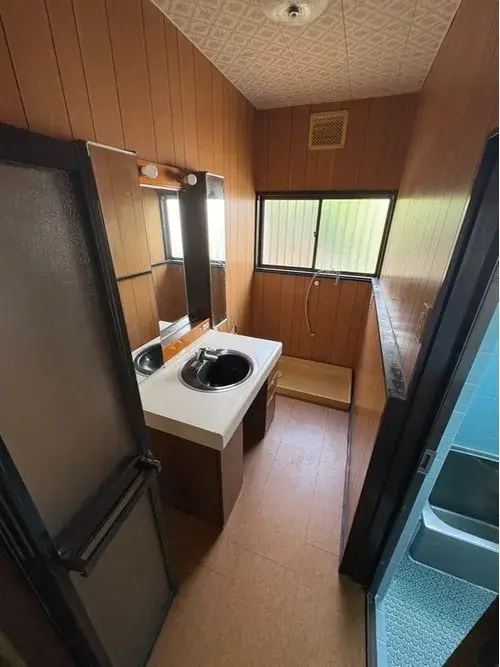 5LDK Aki-gun Kaita-cho Hiroshima Prefecture (7)