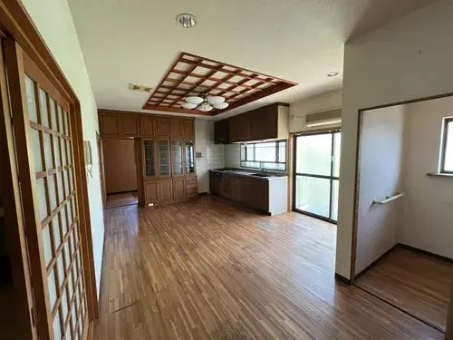 5LDK+S Property Saijo City Ehime Prefecture (13)