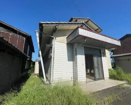 Akiya in Saga