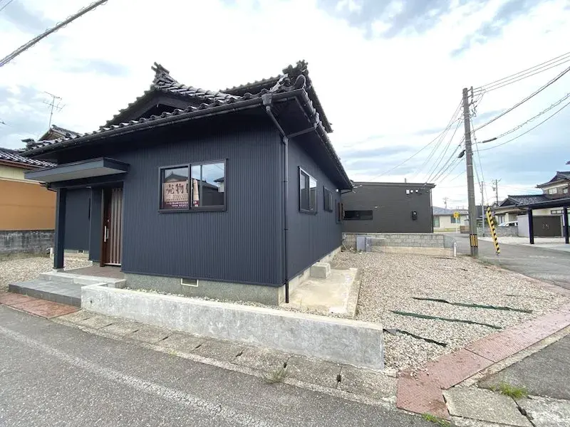 5DK Property Imizu City Toyama Prefecture (3)