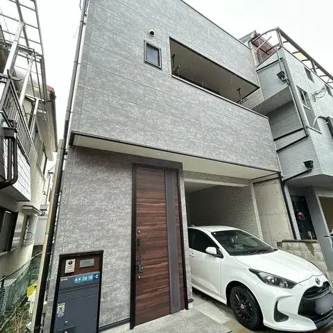 Akiya in Osaka