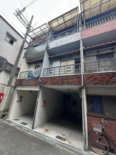 Akiya in Osaka