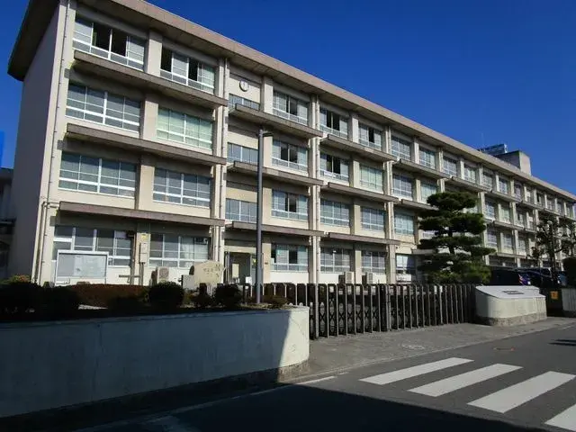 Bien immobilier 3LDK Ville de Matsuyama Préfecture d'Ehime (27)