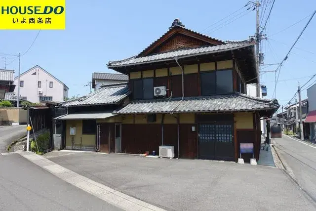 Akiya in Ehime