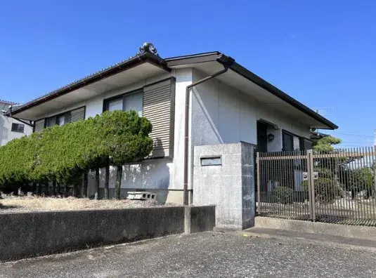 Akiya in Saga