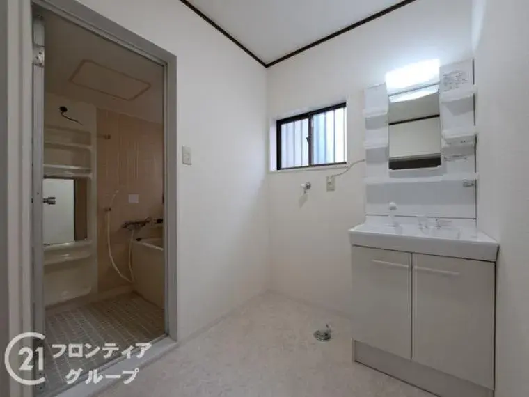 4DK Yao City Osaka Prefecture (28)